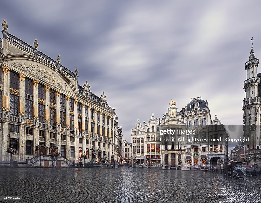 Rainy day, Grand Place (Brussels)