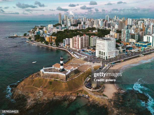 vista panorámica de la costa de salvador de bahía - estado de bahía fotografías e imágenes de stock