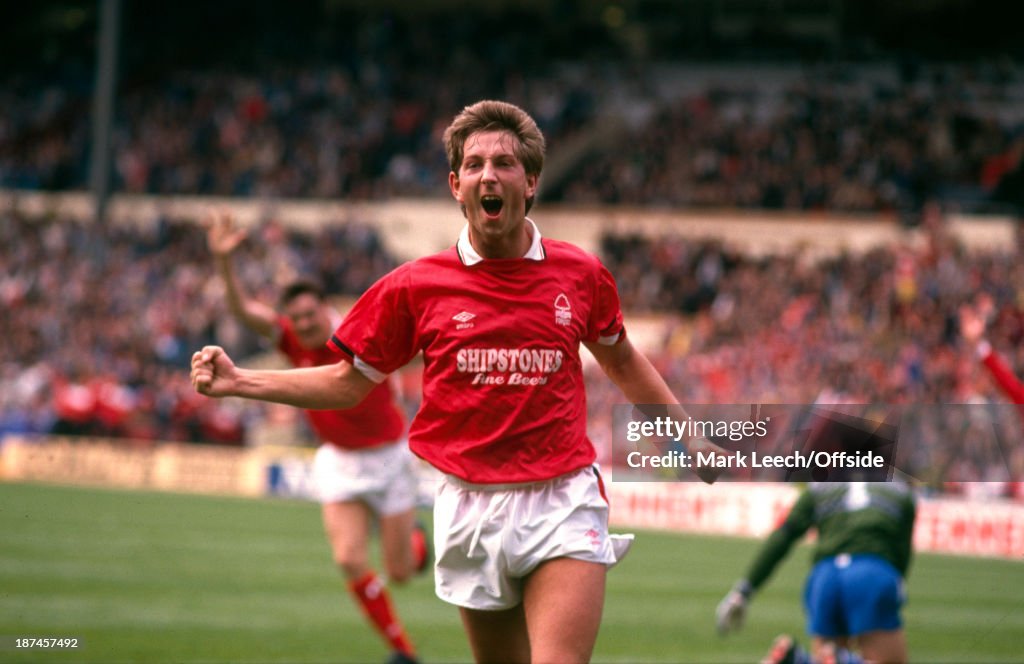 Football - 1989 Simod Cup Final Nottingham Forest-Everton