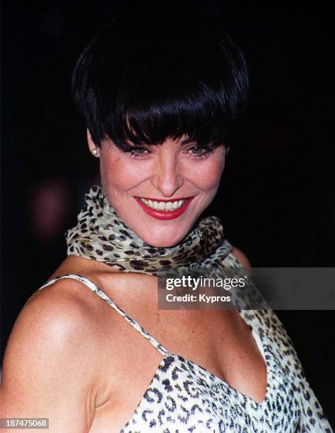 English actress Amanda Donohoe, circa 1993.