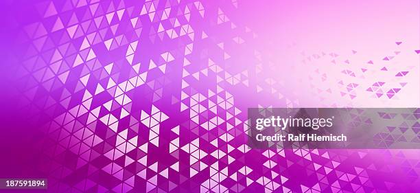 ilustrações, clipart, desenhos animados e ícones de a pattern of triangles on a violet background - violet