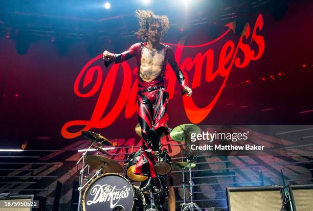 Justin Hawkins of The Darkness performs at The Roundhouse on December 22, 2023 in London, England.