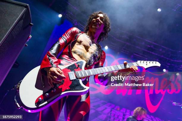 Justin Hawkins of The Darkness performs at The Roundhouse on December 22, 2023 in London, England.