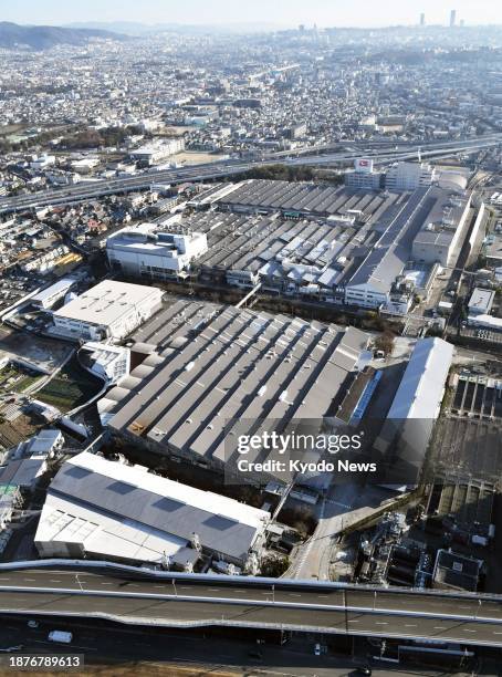 Photo taken from a Kyodo News helicopter on Dec. 26 shows Daihatsu Motor Co.'s main plant in Ikeda, Osaka Prefecture, western Japan. The automaker...