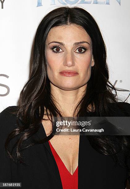 Idina Menzel attends "Frozen" New York Special Screening at AMC Lincoln Square Theater on November 11, 2013 in New York City.