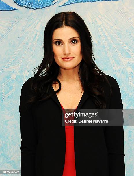 Idina Menzel attends the "Frozen" New York Special Screening at AMC Lincoln Square Theater on November 11, 2013 in New York City.