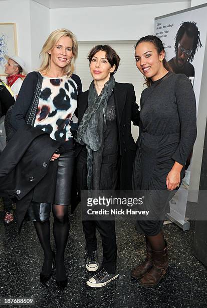 Tia Graham Princess Alia Al-Senussi and guest attend the book launch of Art Studio America at ICA on November 11, 2013 in London, England.