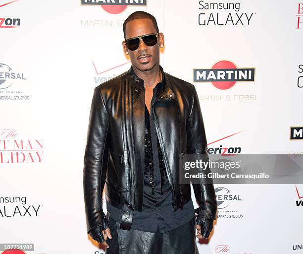 Singer-songwriter R. Kelly attends "The Best Man Holiday" screening at Chelsea Bow Tie Cinemas on November 11, 2013 in New York City.