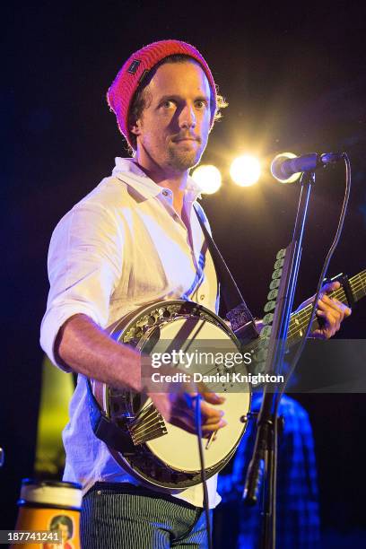 Jason Mraz performs onstage at the Rob Machado Foundation 2nd Annual Benefit Concert at Belly Up Tavern on November 12, 2013 in Solana Beach,...