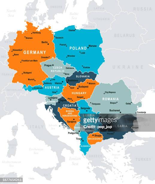 中央ヨーロッパの地図。中央ヨーロッパのベクトル色付き地図 - albania点のイラスト素材／クリップアート素材／マンガ素材／アイコン素材