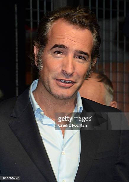 Jean Dujardin attends the Quai Des Orfevres 2014 Literary Prize award announcement at the Police Judiciaire on November 12, 2013 in Paris, France.
