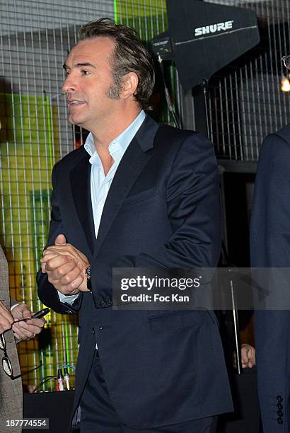 Jean Dujardin attends the Quai des Orfevres 2014 Literary Prize award announcement at the Police Judiciaire on November 12, 2013 in Paris, France.