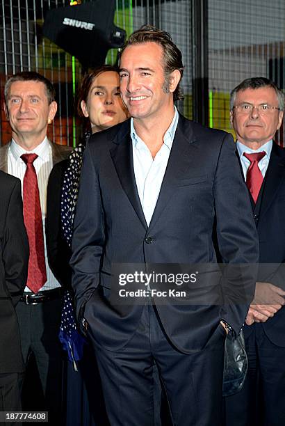 Jean Dujardin attends the Quai des Orfevres 2014 Literary Prize award announcement at the Police Judiciaire on November 12, 2013 in Paris, France.