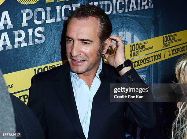 Jean Dujardin attends the Quai des Orfevres 2014 Literary Prize award announcement at the Police Judiciaire on November 12, 2013 in Paris, France.