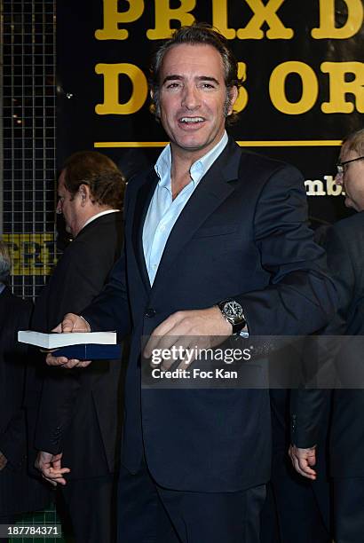 Jean Dujardin attends the Quai des Orfevres 2014 Literary Prize award announcement at the Police Judiciaire on November 12, 2013 in Paris, France.