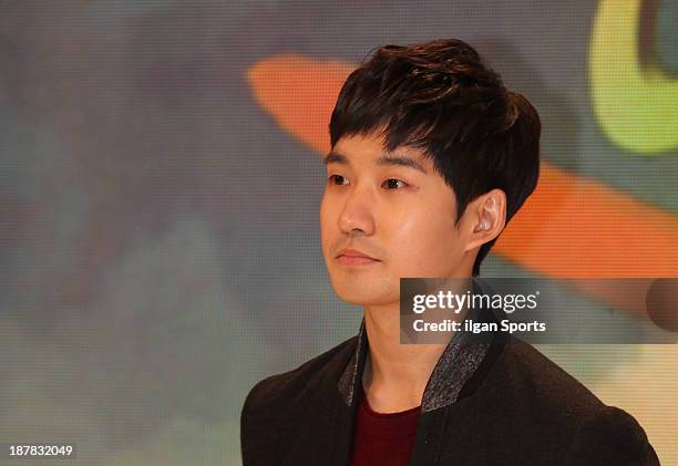 Ryu Deok-Hwan attends the 'Hope TV SBS' press conference at SBS Prism Tower on November 12, 2013 in Seoul, South Korea.