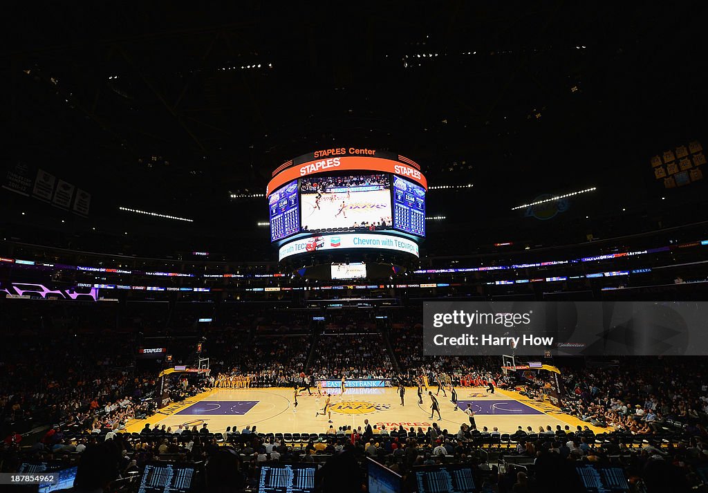 New Orleans Pelicans v Los Angeles Lakers