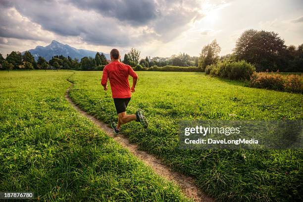 Jogging Field Photos and Premium High Res Pictures - Getty Images