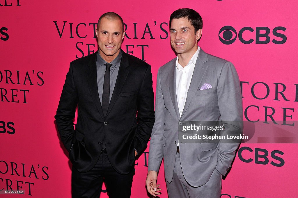 2013 Victoria's Secret Fashion Show - Pink Carpet Arrivals