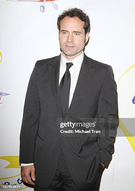 Jason Patric arrives at the "Stand Up For Gus" benefit event held at Bootsy Bellows on November 13, 2013 in West Hollywood, California.