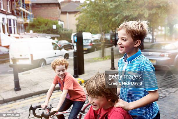 8 Part Cycle Photos and Premium High Res Pictures - Getty Images