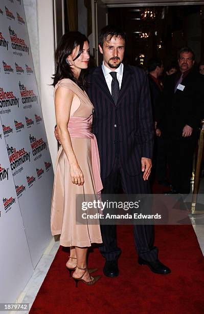 Actors David Arquette and Courteney Cox Arquette arrive at the Wellness Community of West Los Angeles Human Spirit Awards Gala at the Regent Beverly...