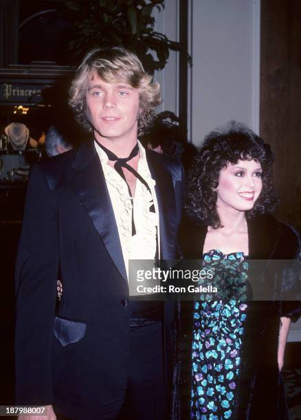 Actor John Schneider and singer Marie Osmond attend the 39th Annual Golden Globe Awards on January 30, 1982 at the Beverly Hilton Hotel in Beverly...