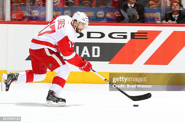 Patrick Eaves the Detroit Red Wings skates against the Calgary Flames at Scotiabank Saddledome on November 1, 2013 in Calgary, Alberta, Canada. The...