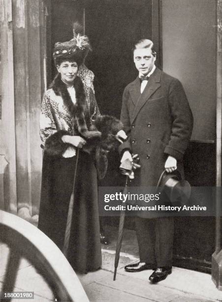 The Prince Of Wales, Later King Edward Viii, With Queen Alexandra At The Christening Of Lady Patricia Ramsay's Son. Edward Viii, Edward Albert...