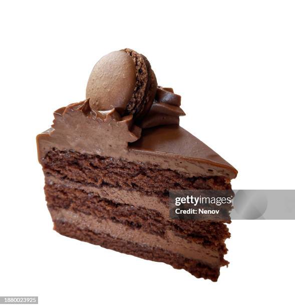 a piece of chocolate cake on a white background - gateau anniversaire fond blanc photos et images de collection