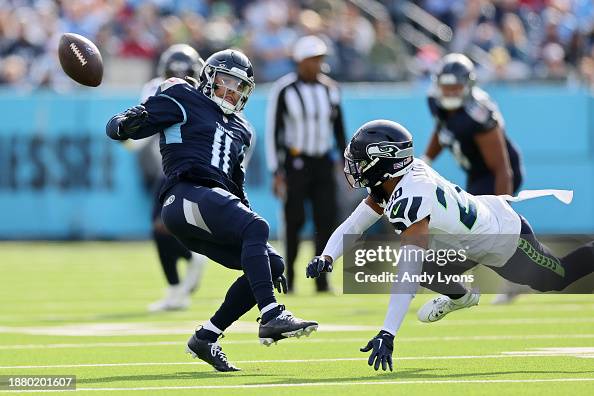 Seattle Seahawks v Tennessee Titans Seattle Seahawks v Tennessee Titans