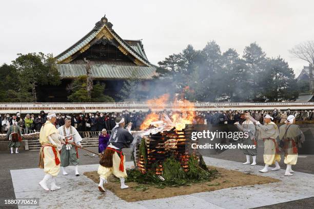 Utagaki Ritual Narita Temple Photos and Premium High Res Pictures - Getty Images