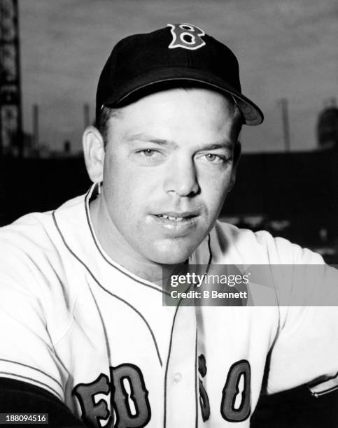 Red Stephens 16 Red Sox Vern Stephens Photos & High Res Pictures - Getty Images
