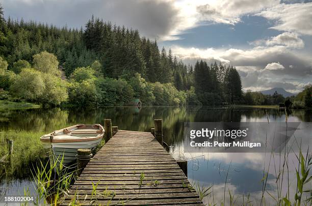 loch ard jetty - jetty lake stock pictures, royalty-free photos & images