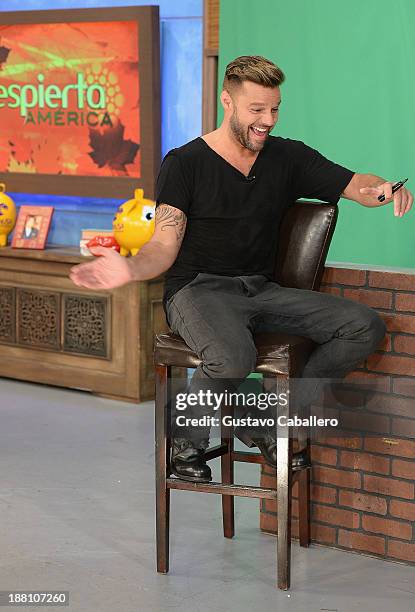 Ricky Martin on the set of Univisions "Despierta America" on November 15, 2013 in Miami, United States.