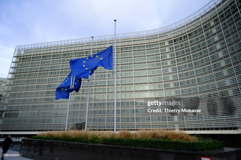 EU Flags Half-Mast In Tribute To Former EU Commission's President Jacques Delors