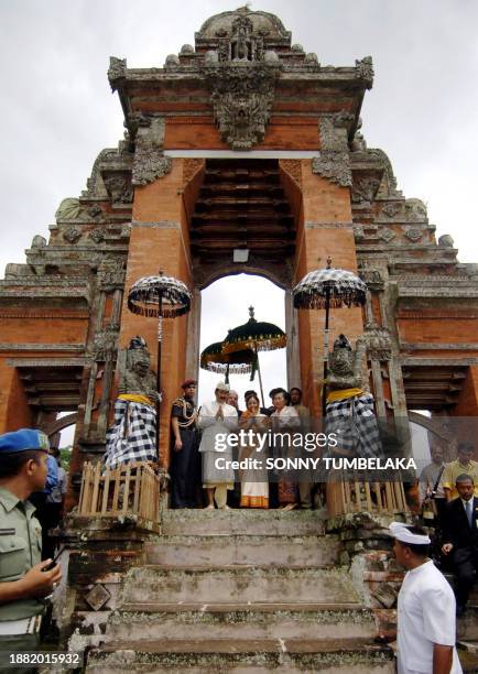 Indian President Pratibha Patil visits the Taman Ayu Temple in Mengwi on the resort island of Bali on November 29, 2008. Patil arrived in Indonesia...