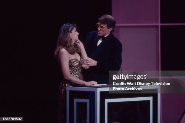 Kirstie Alley, Ted Danson presenting on the 1990 Emmy Awards / 42th Annual Emmy Awards, at the Pasadena Civic Auditorium.