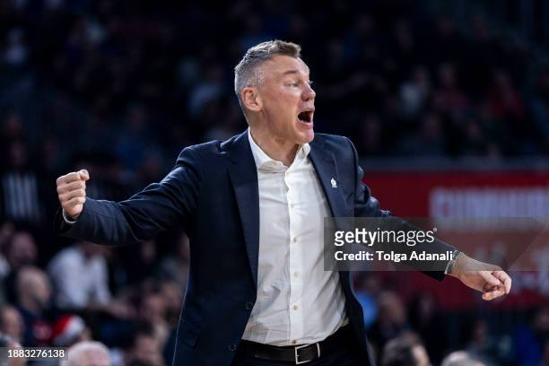 Sarunas Jasikevicius, Head Coach of Fenerbahce Beko Istanbul in action during the Turkish Airlines EuroLeague Regular Season Round 17 match between...