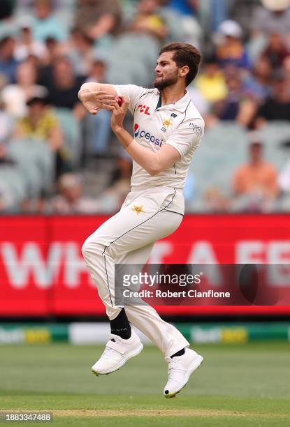 Shaheen Shah Afridi of Pakistan bowls during day one of the Second Test Match between Australia and Pakistan at Melbourne Cricket Ground on December...