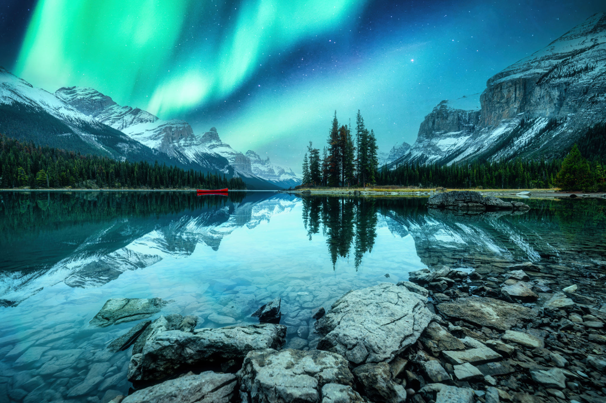 canada aurora borealis