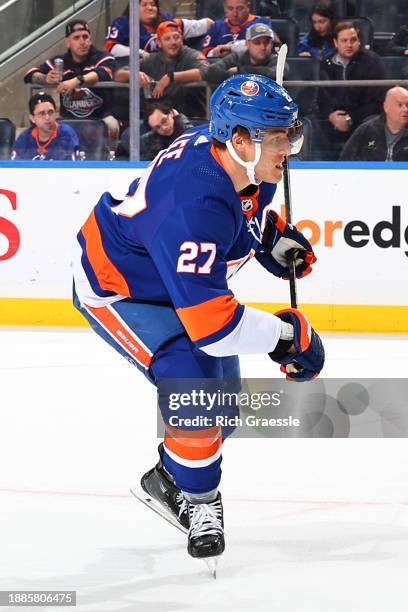 Anders Lee of the New York Islanders skates during the second period of the game against the Washington Capitals on December 29, 2023 at UBS Arena in...