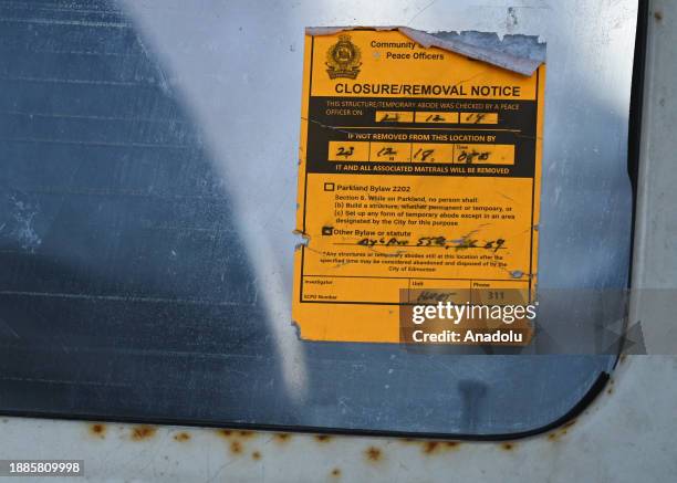271 Removing Sticker Stock Photos, High-Res Pictures, and Images ...