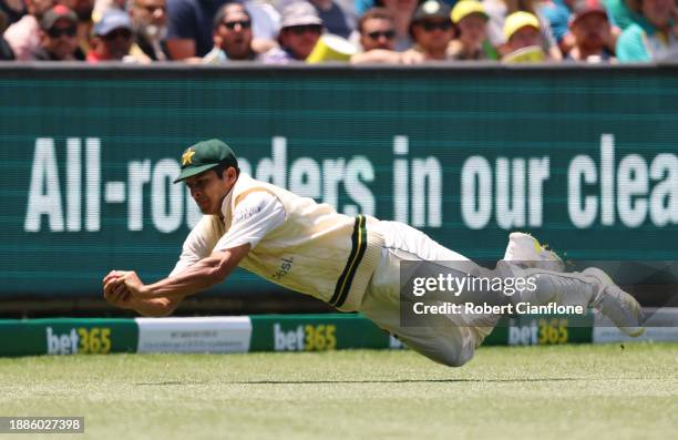 Mir Hamza of Pakistan catches out Nathan Lyon of Australia during day two of the Second Test Match between Australia and Pakistan at Melbourne...