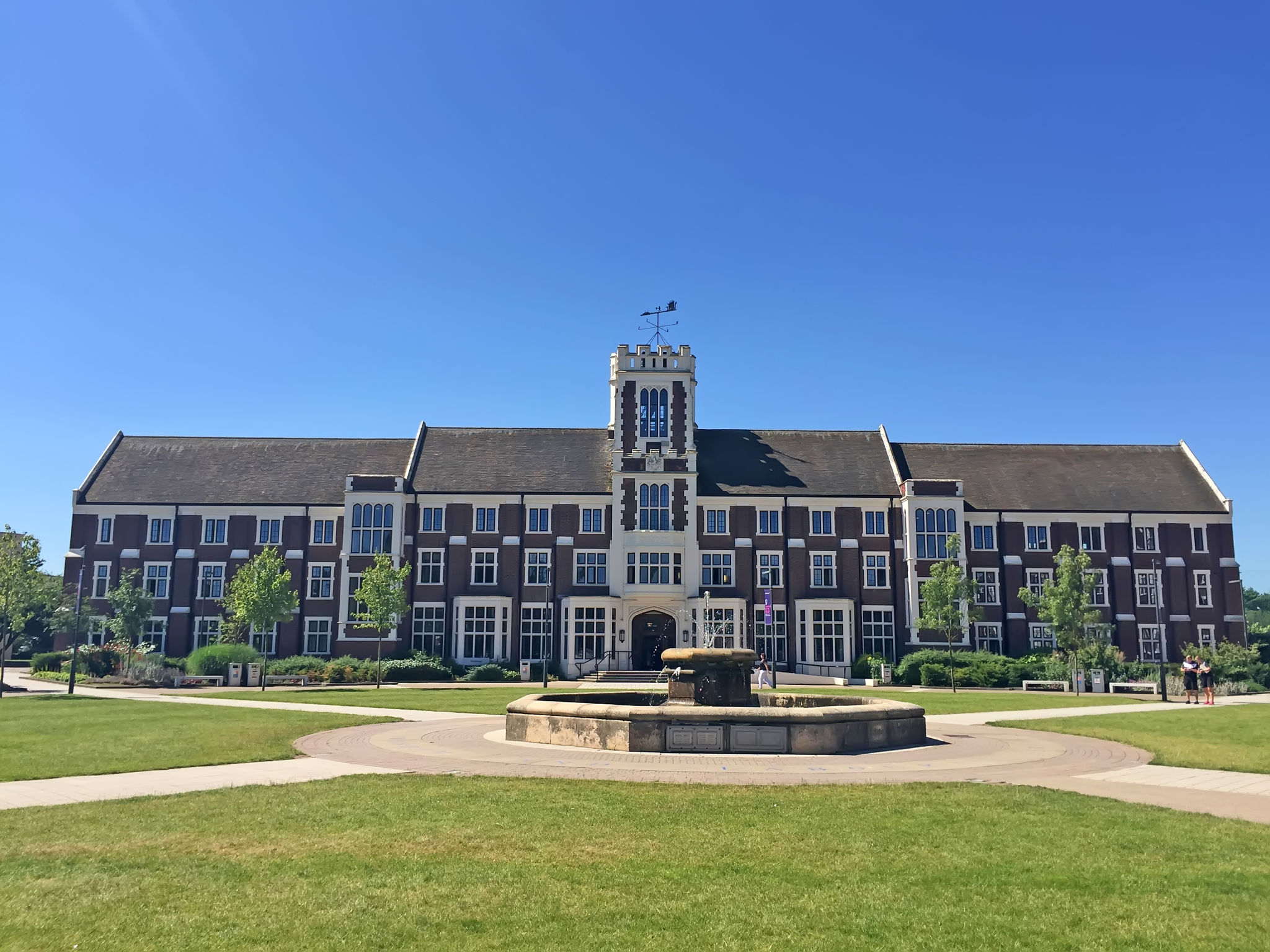 uk university offers