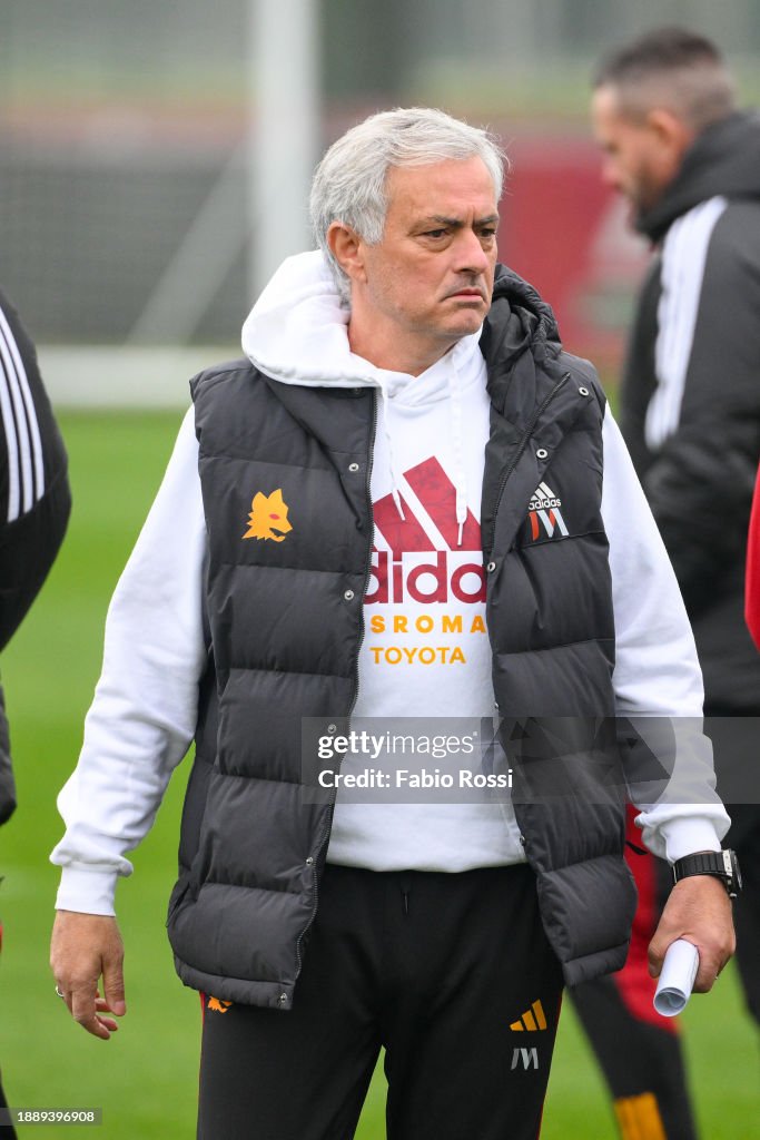 As Roma Coach AS Roma coach Josè Mourinho during a training session at Centro... News ...