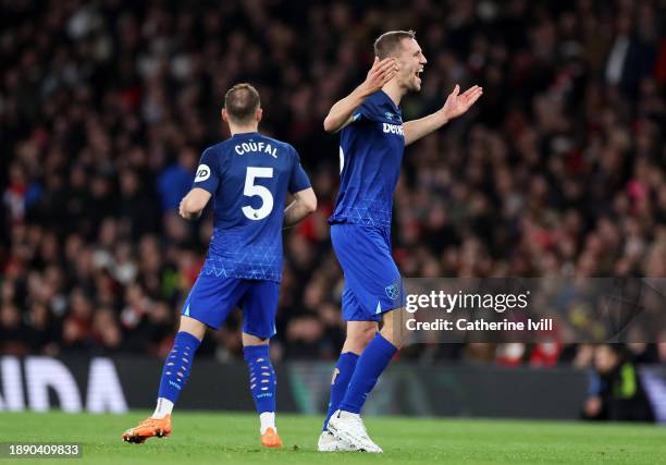 Tomas Soucek of West Ham United celebrates after scoring their team's first goal, following the conclusion of VAR Review, during the Premier League...