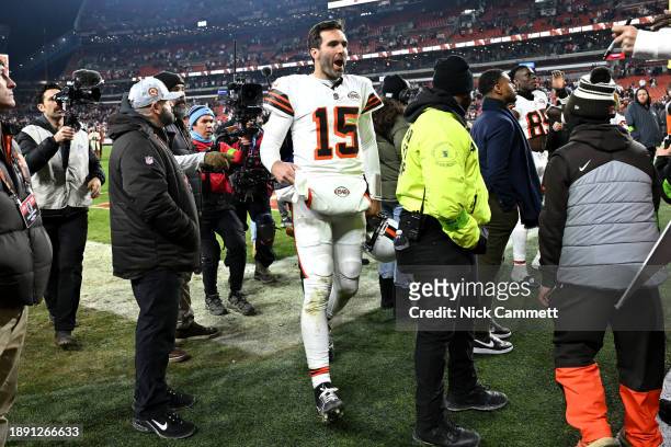 Joe Flacco of the Cleveland Browns celebrates after a win against the New York Jets at Cleveland Browns Stadium on December 28, 2023 in Cleveland,...