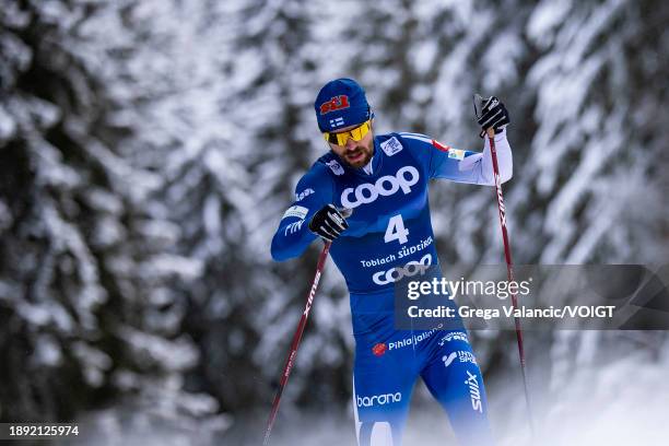 Perttu Hyvarinen of Finland competes during the FIS World Cup Cross - Country Tour de Ski Pursuit on January 1, 2024 in Toblach Hochpustertal, Italy.