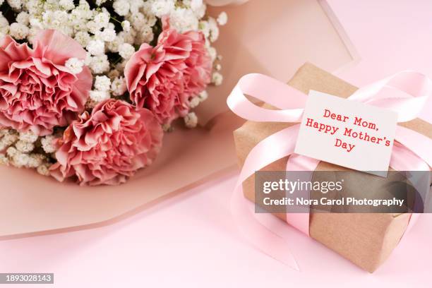 mother's day carnation bouquet and gift box - flower arrangement carnation ストックフォトと画像